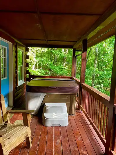 Picture of cabin deck with hot tub