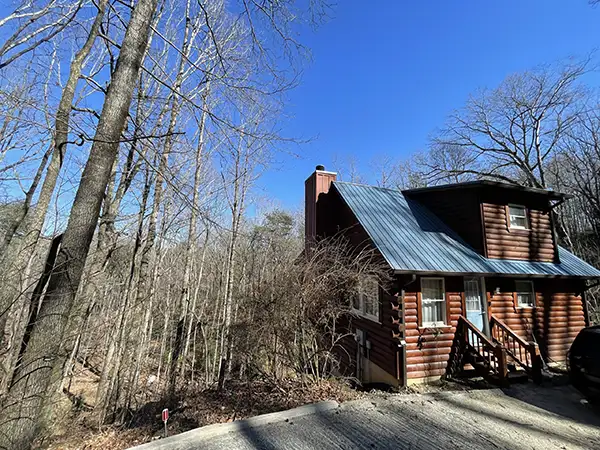 Living Room-Alpenhaus-Helen Cabin rentals